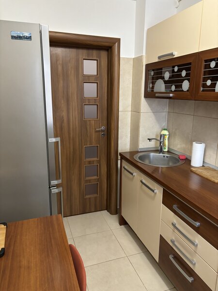 Drumul Taberei, Auchan,